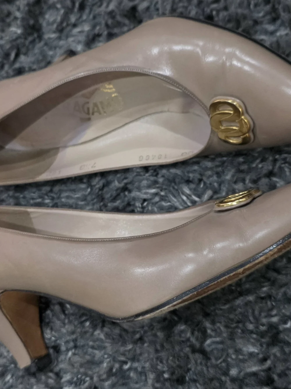 Salvatore Ferragamo Classic Women's Taupe Leather Pumps with Gold  Accent 7.5B